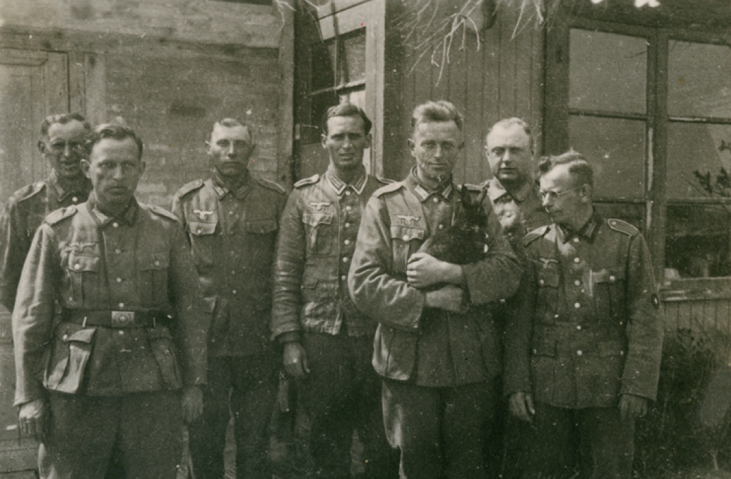 Duitse soldaten van Stelling 34 Foto Aad van den Ende
